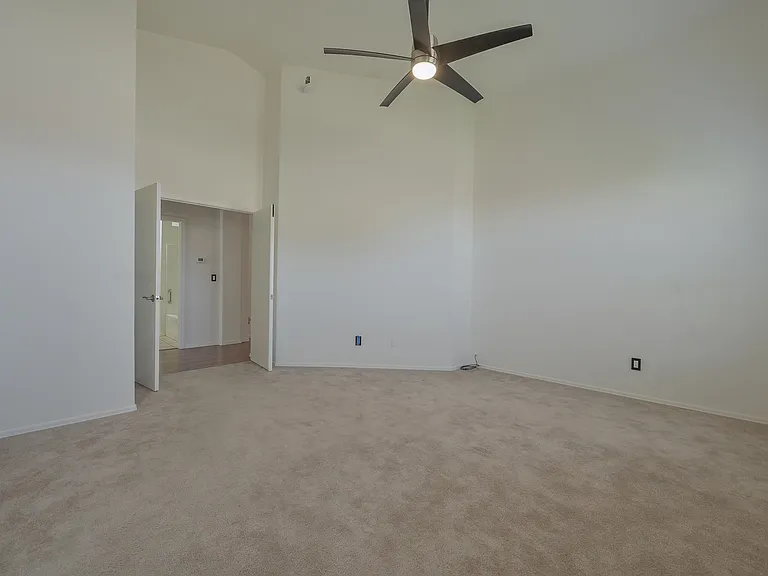 114 W Freddie Canyon Way — Photo 20