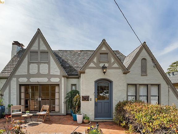 2nd image of 22 Windsor Ave