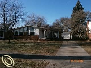 1st image of 17111 Dolores St