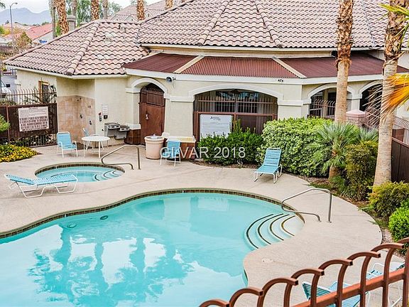 2nd image of 5855 Valley Dr Unit 1039
