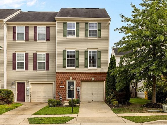 4th image of 727 Elias Way