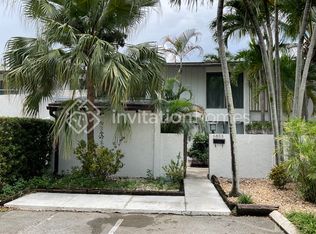 6853 SW 113th Pl, Miami, FL 33173