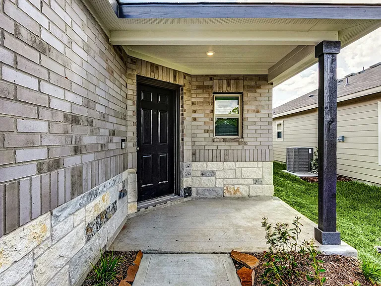 10658 Red Orchid Dr — Photo 2