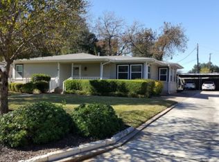 2210 N 9th St, Temple, TX 76501