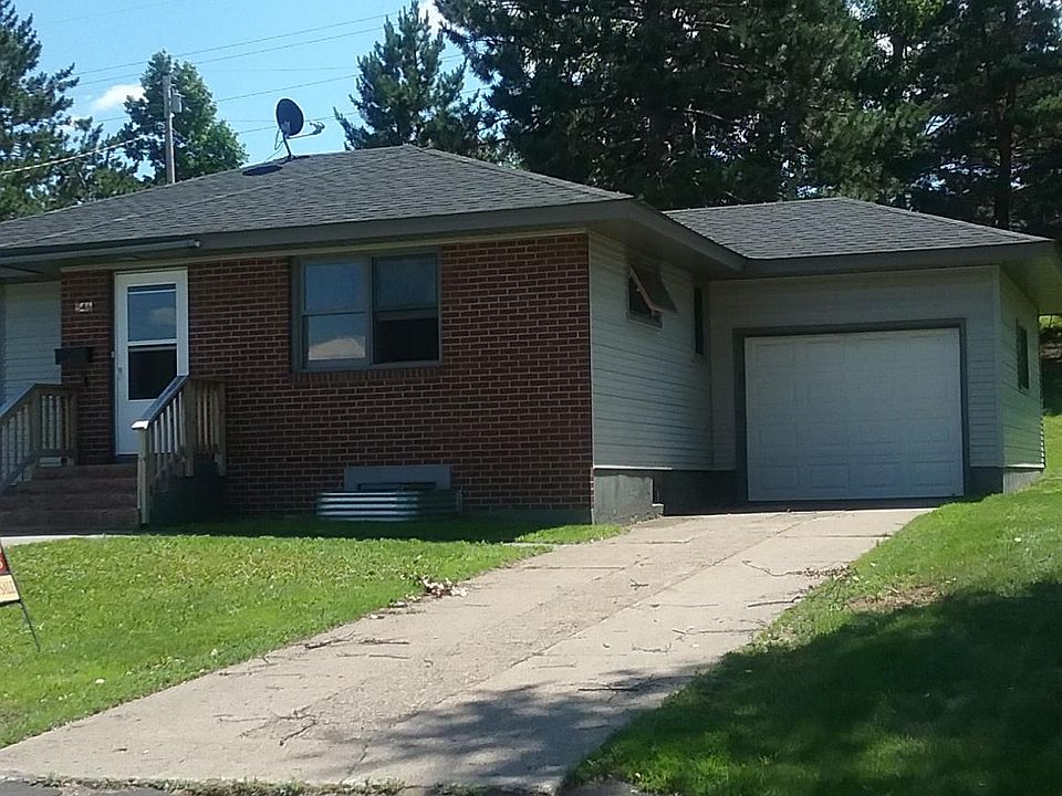 2nd image of 546 E Boundary St