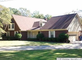 6405 Northwood Cv, Olive Branch, MS 38654