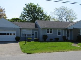 16 Louis St, Swansea, MA 02777