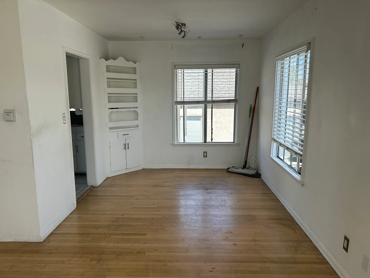1 bed, 790 sqft, $1,975 — Photo 4