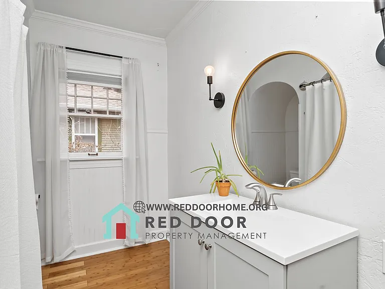 2209 1st Ave S — Photo 15