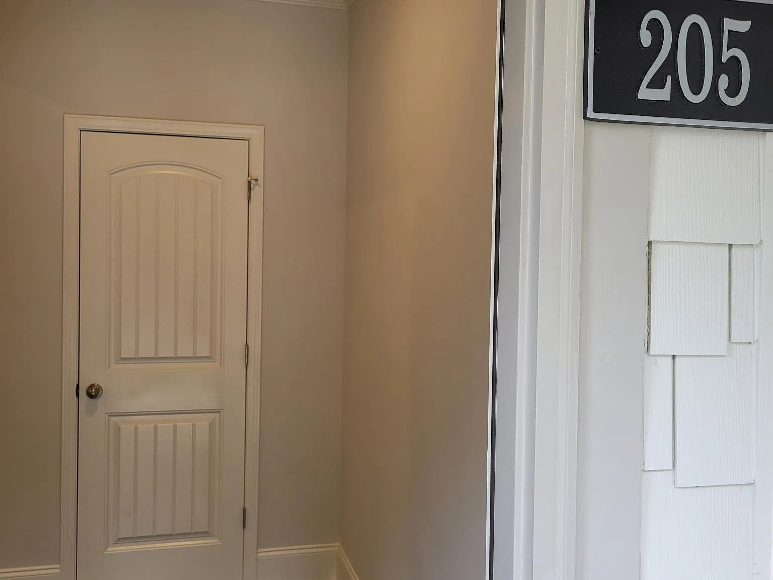 3 bed, 3.5 bath, 2385 sqft, $2,750 — Photo 4