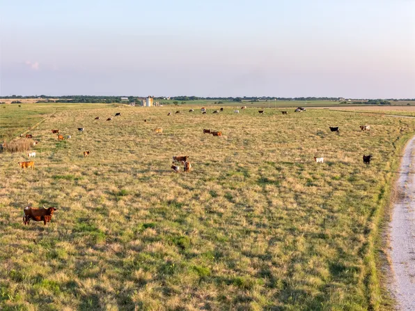 0 Fm 51, Sanger, TX 76266