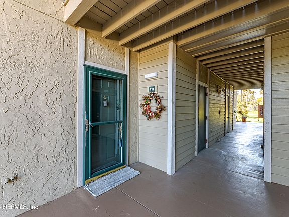4th image of 400 SANDIRON Circle #411