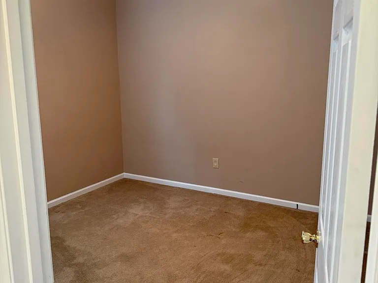 3652 Fair Ridge Dr — Photo 10