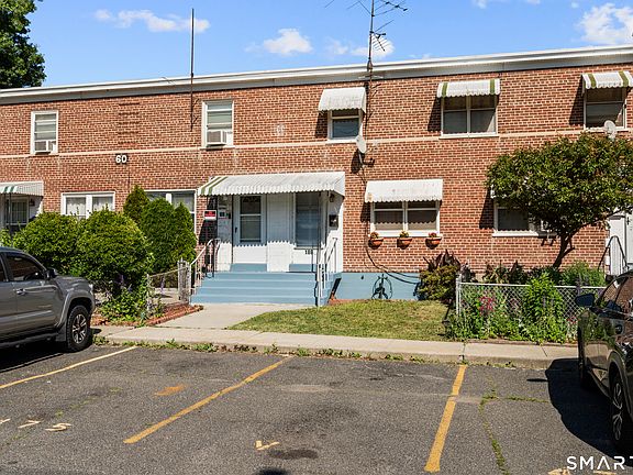 2nd image of 186 Court D Building 60
