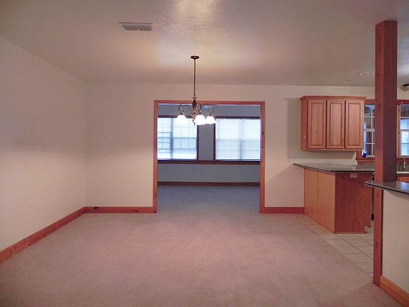 5th image of 7542 Molly Frances Dr
