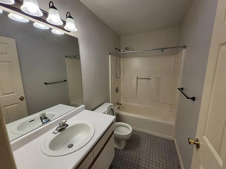 58 Meadowlark Ln — Photo 20