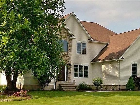 2nd image of 14460 Essex Ct