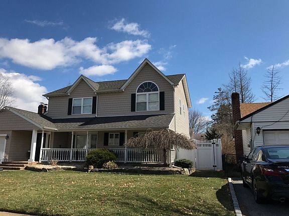 3rd image of 371 Harrison Ave