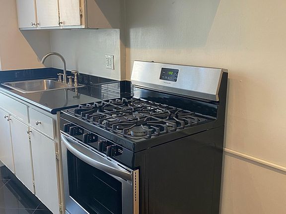 4th image of 625 Leavenworth St #4O1