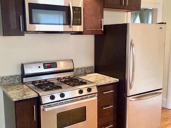 2nd image of 18 Hinckley St APT 2
