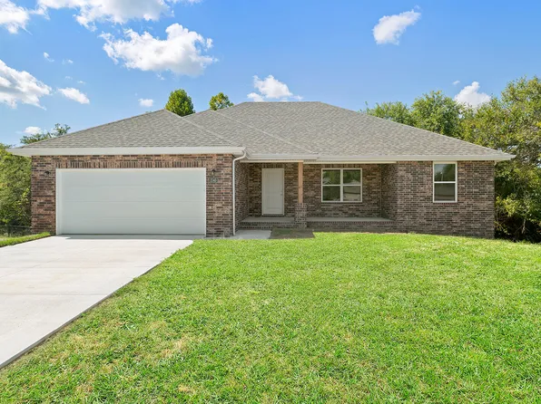 2145 S Mesa Drive, Bolivar, MO 65613
