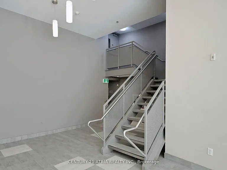 280 Lester St #308 — Photo 37