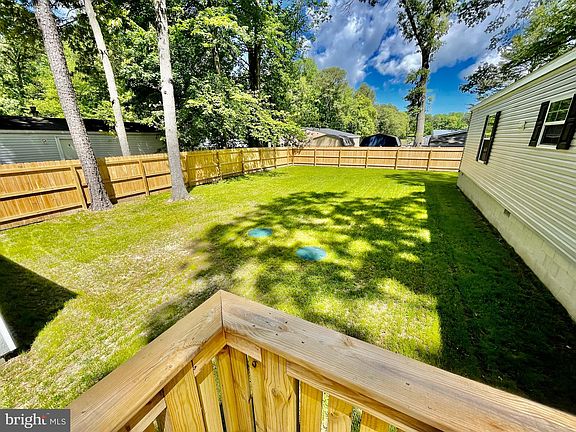 5th image of 211 N Lake Dr