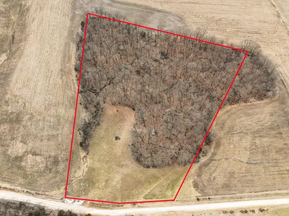 County Road 2460, Moberly, MO 65270