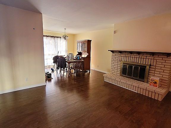 5th image of 3143 Donnycave Ln