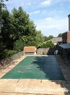 16 x 32 Inground Pool
