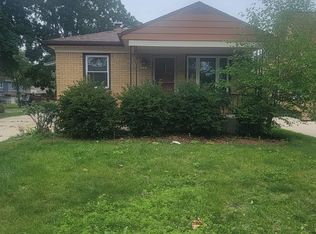 3981 S Taylor Ave, Milwaukee, WI 53207
