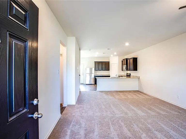 14201 Prairie Sod Ln — Photo 4
