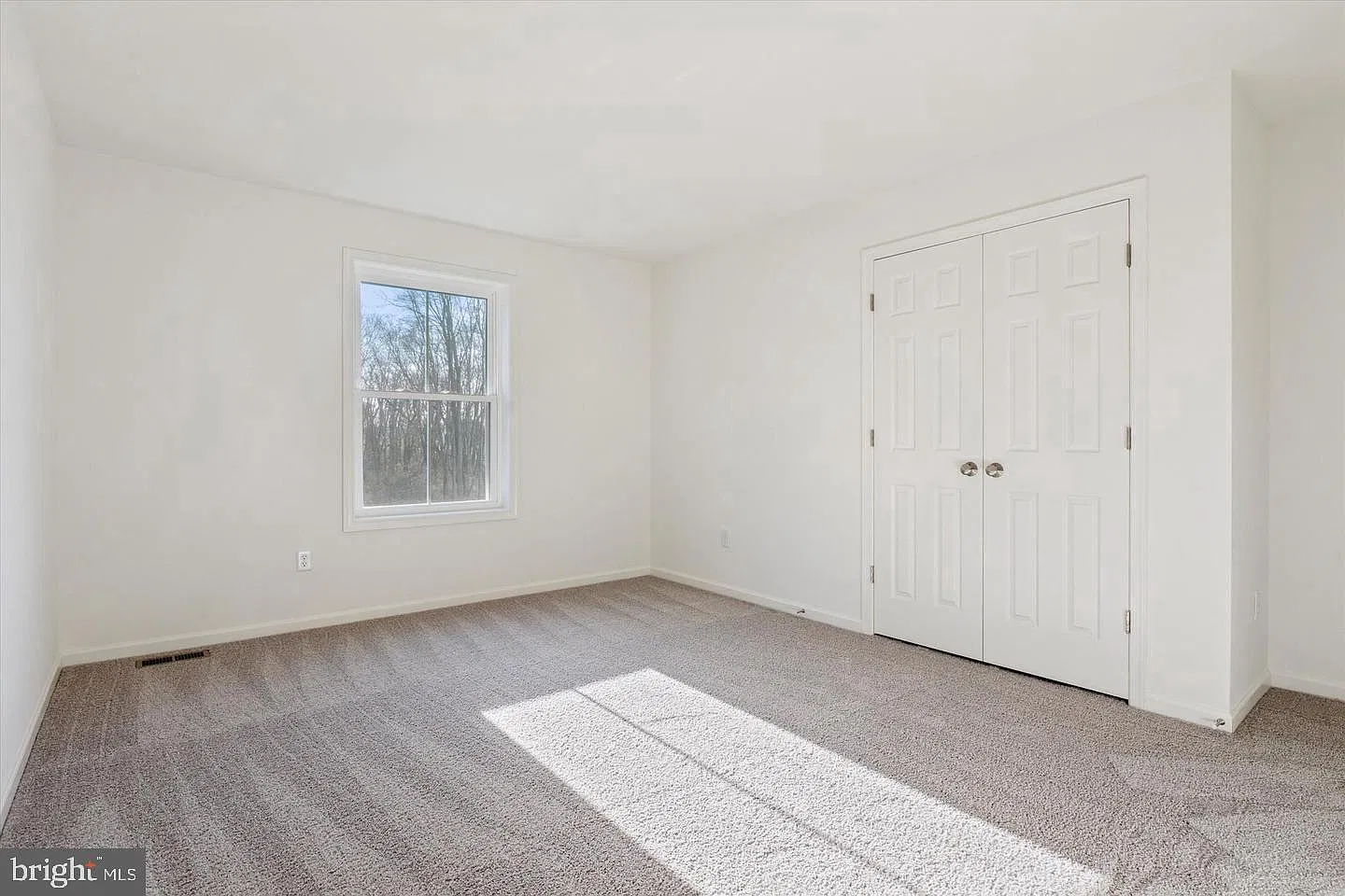 3 bed, 2.5 bath, 2000 sqft, $3,000 — Photo 4