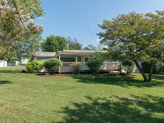 3rd image of 4320 Landon Dr