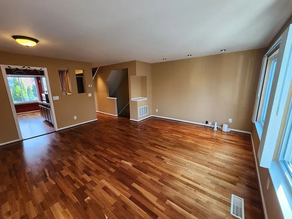 1611 Washington Blvd APT 18, Stamford, CT 06901