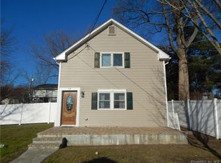 57 Stevens St, Milford, CT 06460