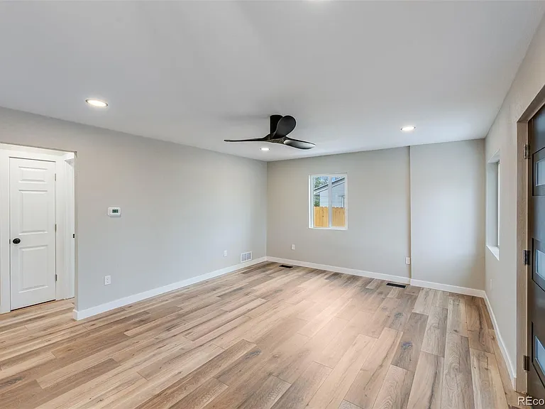1600 S Sheridan Blvd — Photo 2