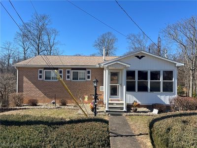 82 Highland Lake Cir, Washington, WV, 26181
