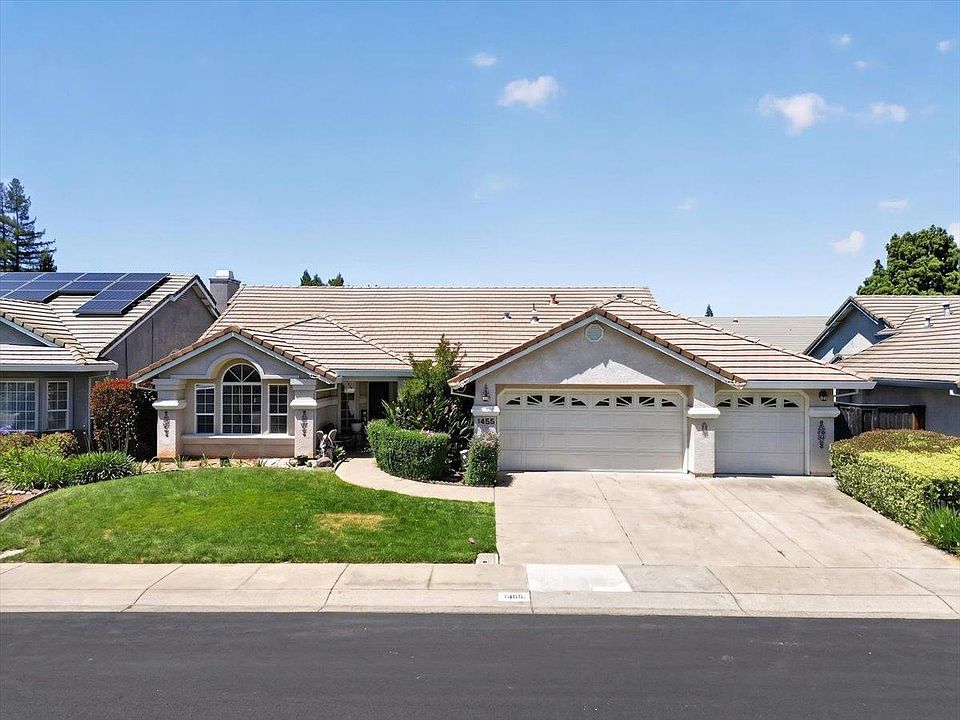 1st image of 1455 Meadowlark Way