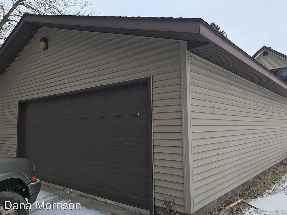 2nd image of 3705 W 4th St