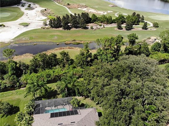 5th image of 3176 Bayview Ln