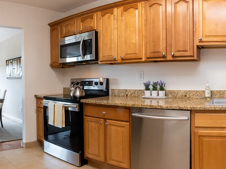 The PIERRE Apartments — Photo 13