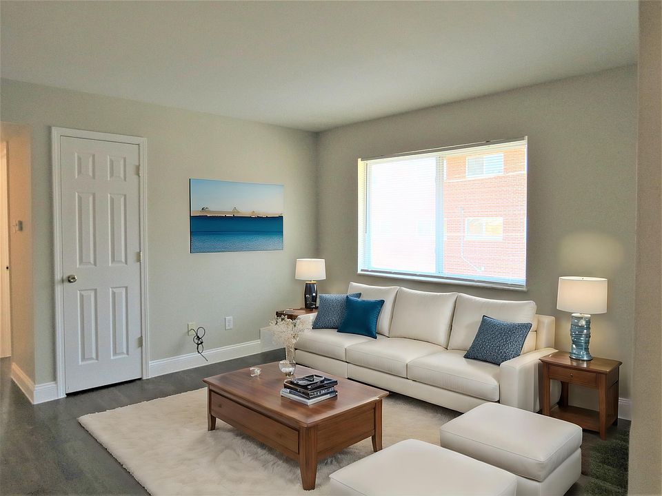 1st image of 4318 Walker Ln #11363401