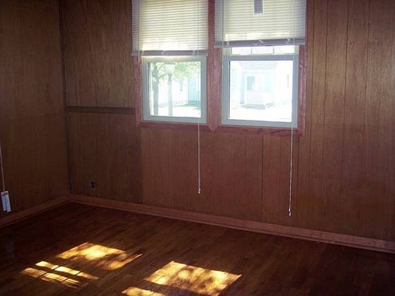 631 Hunter Lansing MI