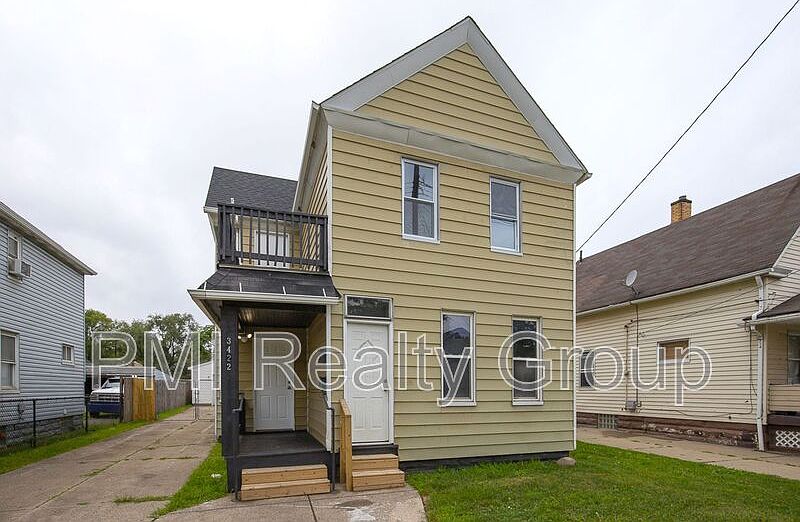 1st image of 3422 W 52nd St Unit 2
