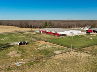 6082 E State Highway C, Strafford, MO 65757