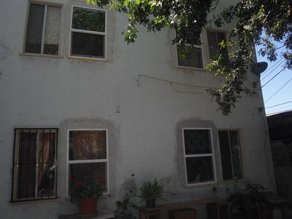 5th image of 3368 City Terrace Dr