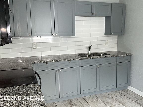 3rd image of 2587 Orchard St