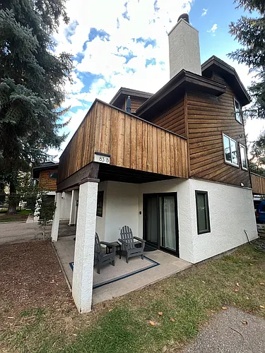 83 Larkspur Ln #B Photo 1