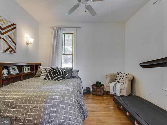 Bedroom, Library, or Office